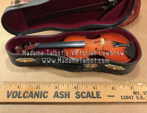  Vintage Tiny Violin